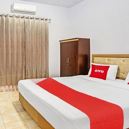 Oyo 90344 Wijayanti Hotell Banyuwangi  Exteriör bild