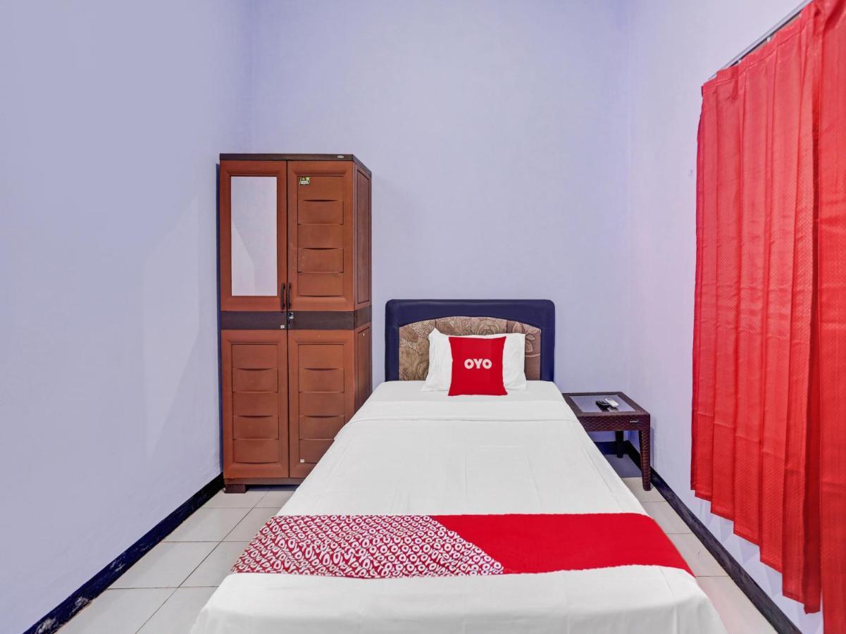 Oyo 90344 Wijayanti Hotell Banyuwangi  Exteriör bild